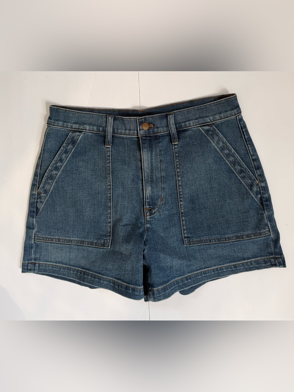 NWT - JCrew Denim Shorts - Deep Cyan Wash - Size 30 - Picture 4 of 10